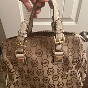 Mk purse